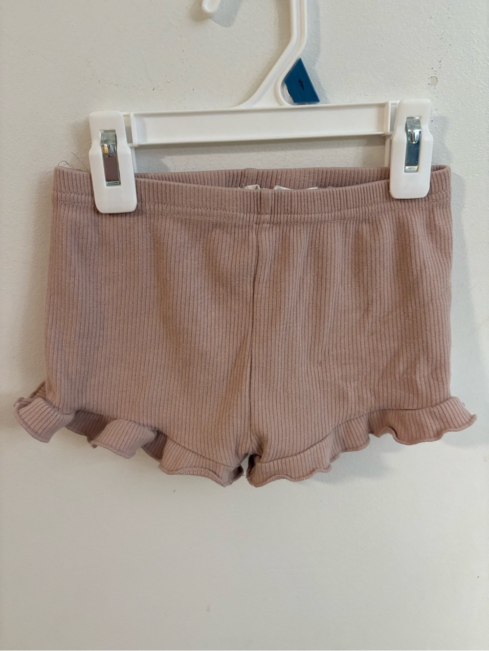 Jamie Kay Girls' Ribbed Ruffle Hem Shorts - Dusty Pink 3-4 years